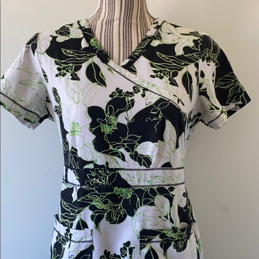 Koi by Kathy Peterson Womens Scrub Top